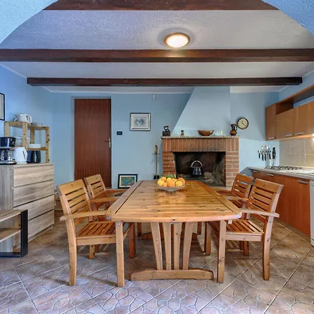 Holiday home Irma-1 By Interhome Liznjan